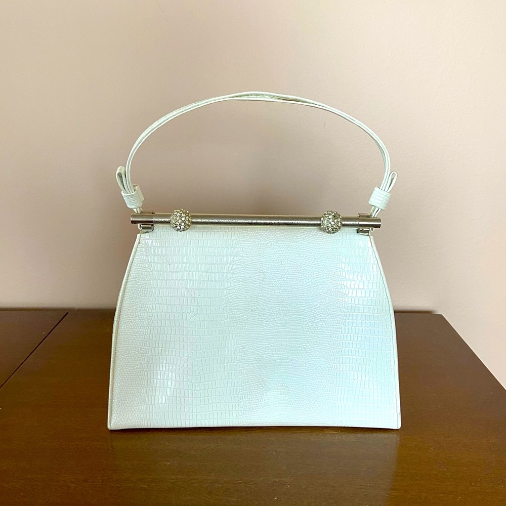 Vintage Bag with Detailed Print & Jewls